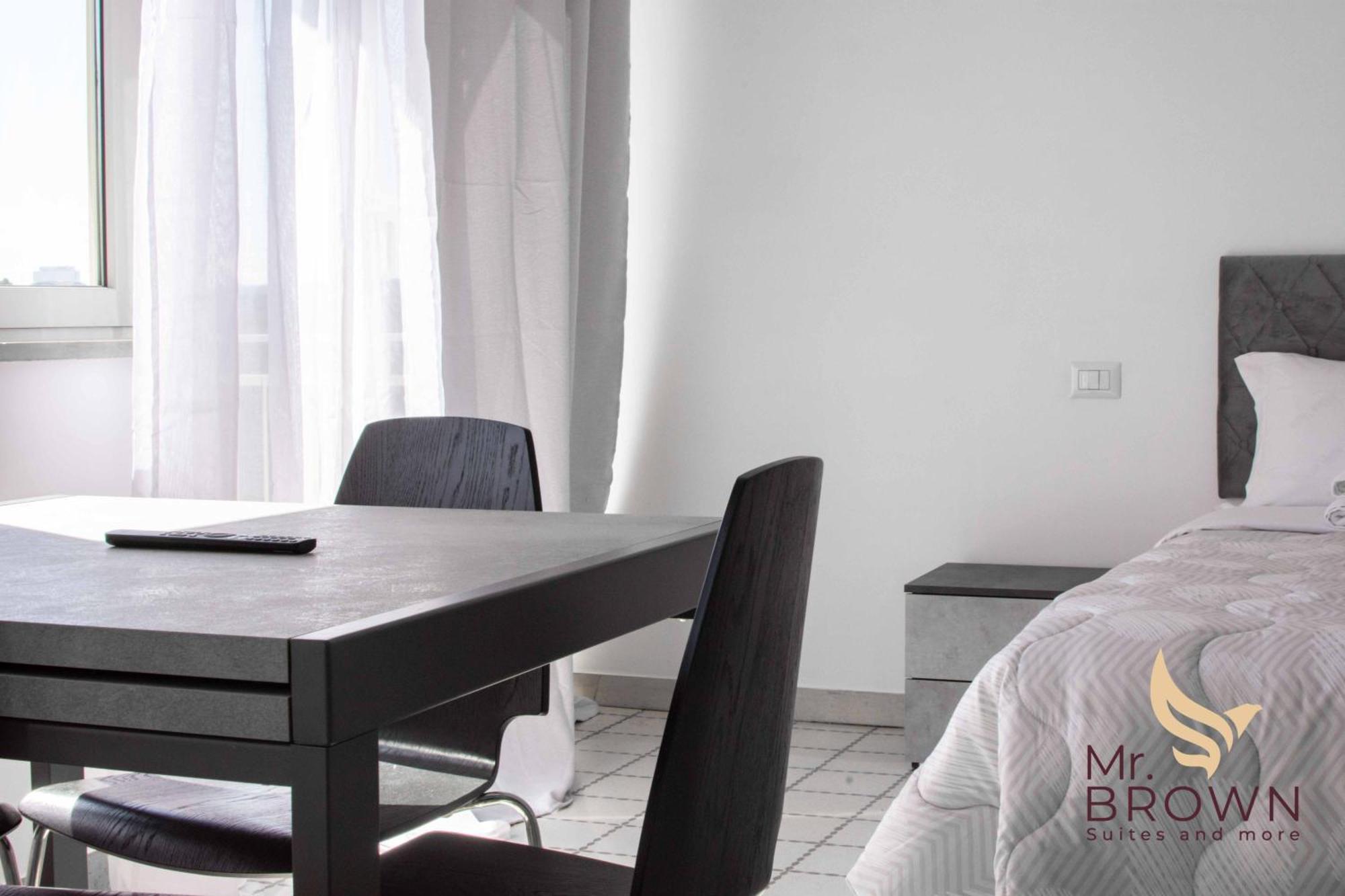 Mr Brown Home And Suites Rzym Zewnętrze zdjęcie